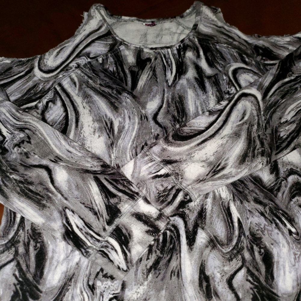 Women's Sweater, Shoulders Off